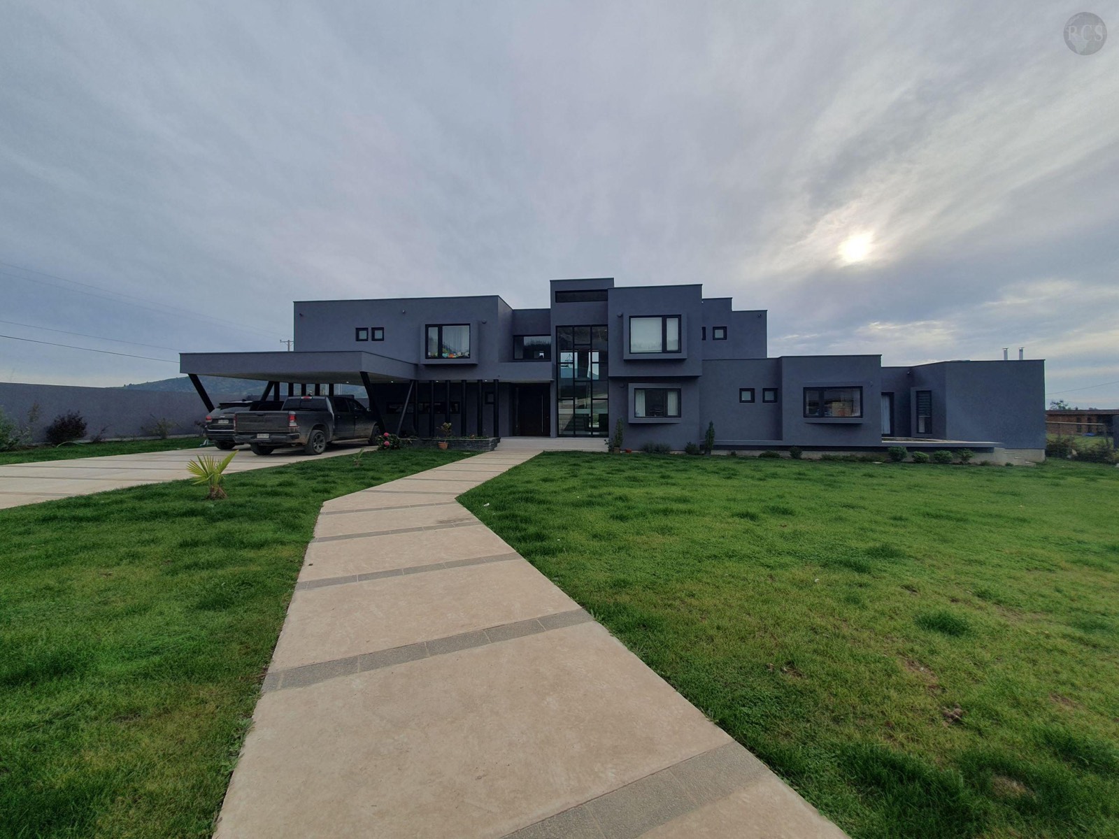 Casa de alto estándar en venta en Talca — cartera RCS Propiedades