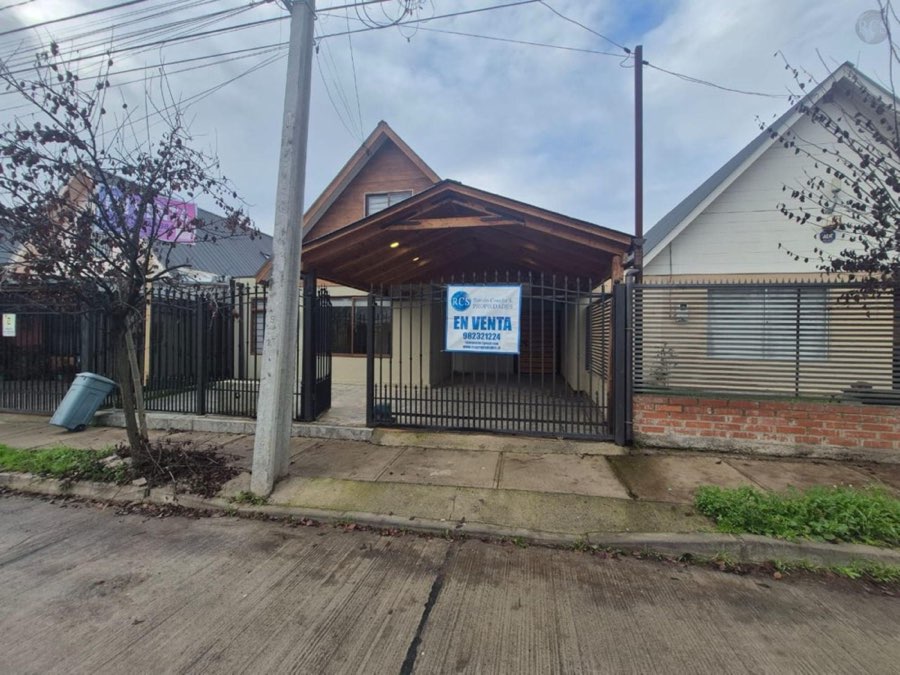 Vendo amplia casa remodelada en Doña Antonia IV, Molina